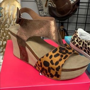 Cheetah wedge